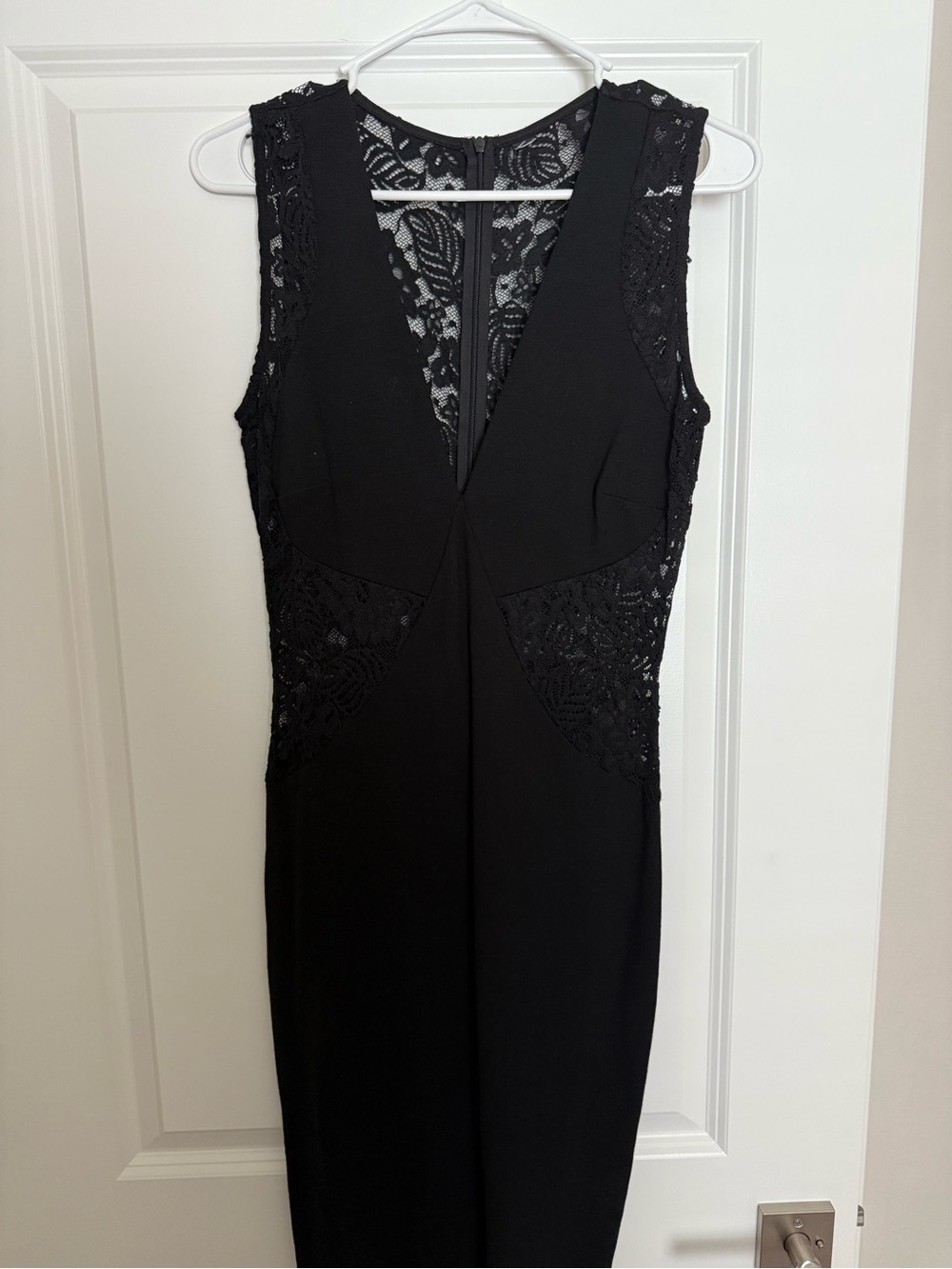 Black Lace-Back Sleeveless Women's Dress